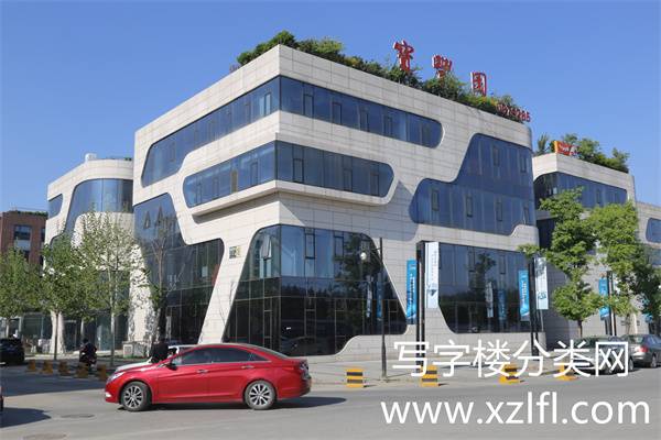 中关村翠湖科技园--云中心【开发商租售部、物业客服电话：010-62486688、010-62457901；(010)53518588】