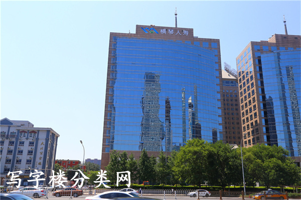 横琴人寿大厦在哪儿？在北京市朝阳区，703房间户型面积，326.59平方米