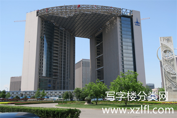 中航技广场——凯迪广场（亦庄凯旋门）外景大