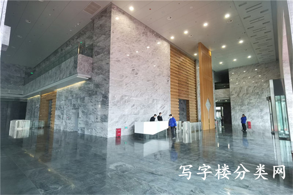 众秀大厦（清华大厦）  CBD核心区 ️  中服地块