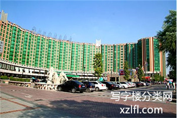 世纪金源国际商务中心——世纪金源大饭店【租赁部物业客服总机联系电话：010-88598888转写字楼租赁部；B区写字楼李先生010-88895052】