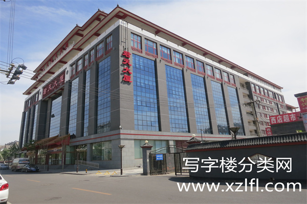 北京四惠写字楼出租，只要3.5-6.5元 龙立东方写字楼出租：带看红包88元                    办公：  特价房：4003室-242平米，3.5元，全含，遗留装修。