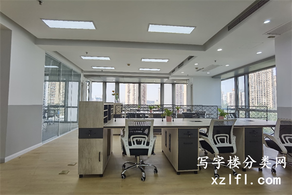 远洋国际中心D座-603室