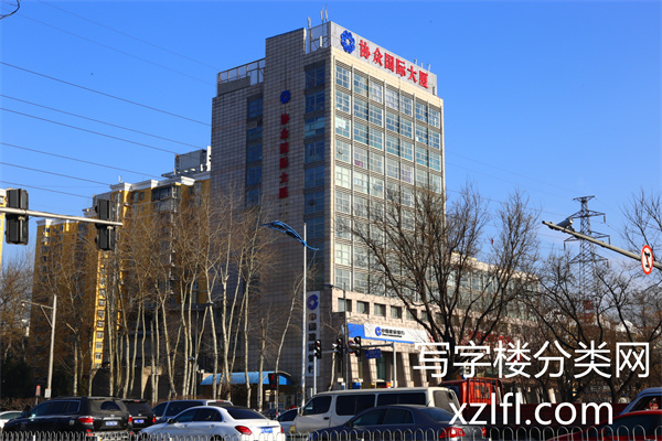 协众国际大厦多高？