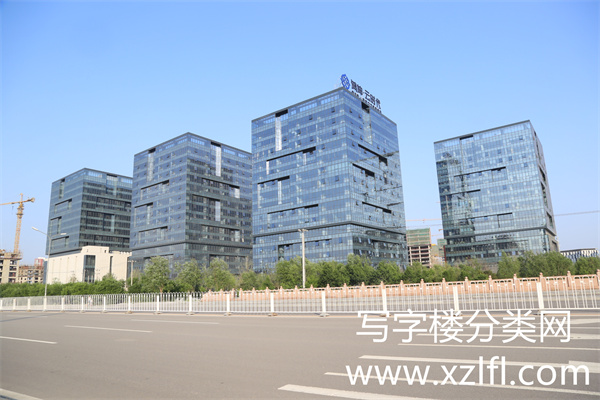 鸿坤云时代外景全景照片