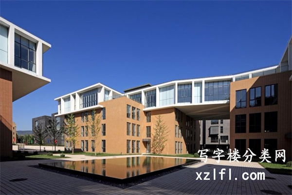 杏石口路楼盘中间建筑（中间坊・西杉创意园）