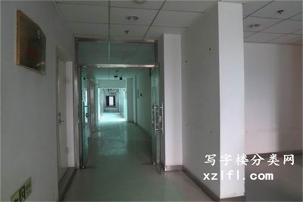 海鹰路1号院2号楼——海鹰产业大厦走廊照片