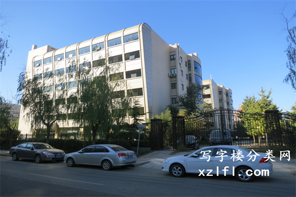 写字公园【租赁部物业客服总机联系电话：010-63740508，010-6378297 】
