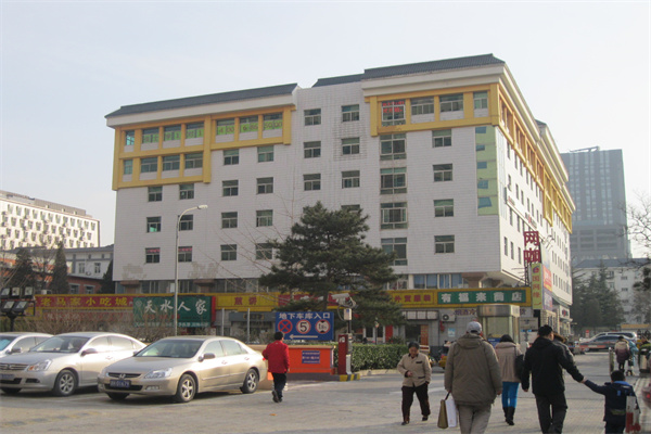 银海大厦【南区租赁部物业客服联系电话电话：01068910045；01068910046；13911520182；北区电话01068910345】