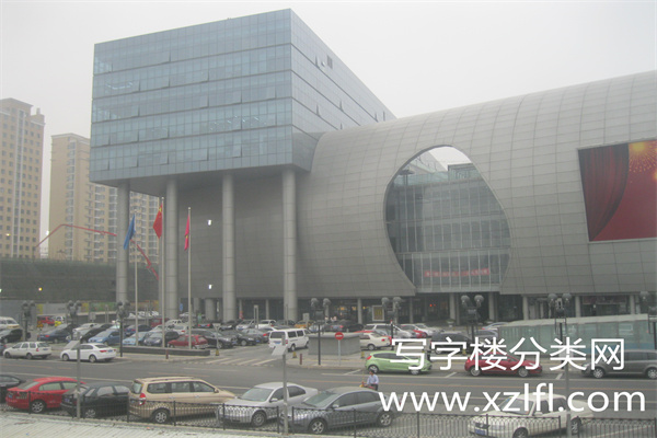 北京字节跳动公司总部产业园——中坤广场——中坤国际广场E座6-10层【开发商售楼处物业客服联系电话：01062169999,01062169988，或者01061269999、01061268899】