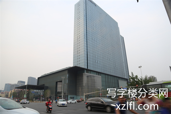京杭广场，曾用名：葛洲坝绿城京杭广场