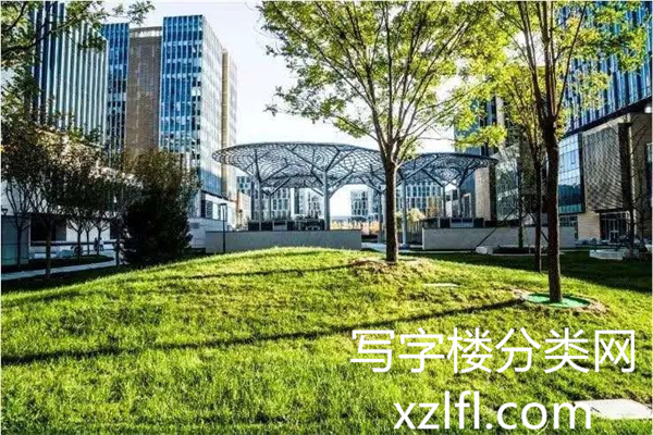 赛尔科技园内部景观