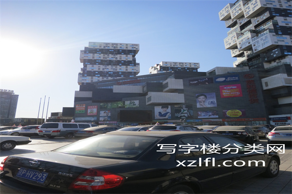 资和信大厦——设计师广场