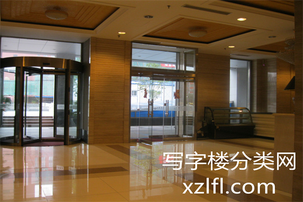 恒兴大厦低楼层办公楼大堂朝南
