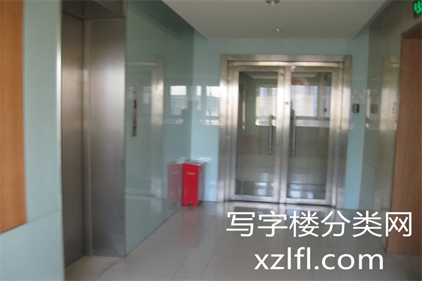 豪柏大厦C座走廊_副本