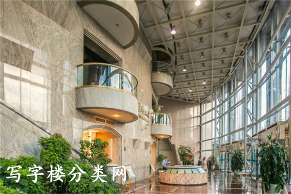 招商局大厦大堂挑高