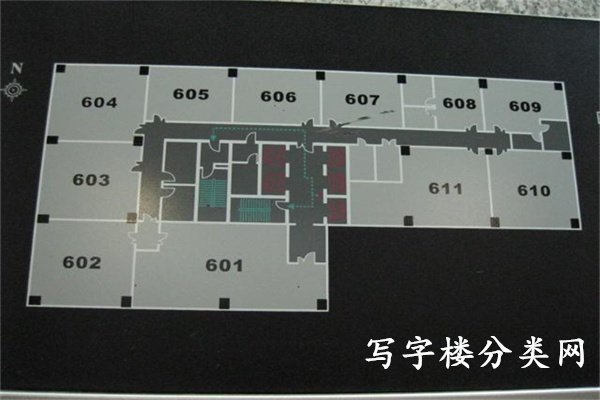 朝外门，无抵押贷款，产权清晰，随时买卖交易过户。平面图