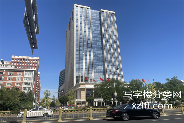 有一个客户问到了国际俱乐部C座有没有