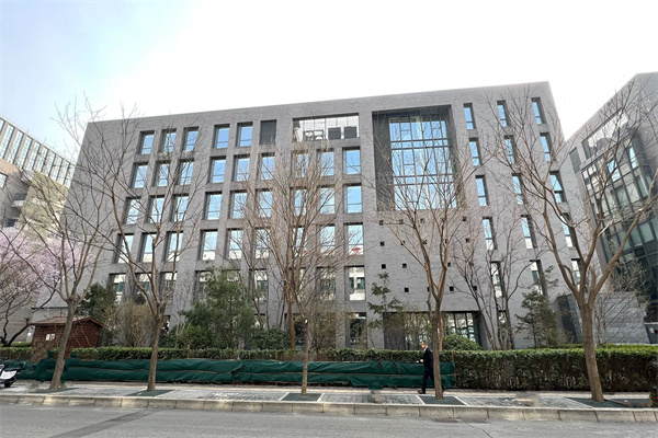 五大代理行之第一太平戴维斯Savills，独家代理服务德胜尚城项目C区楼宇
