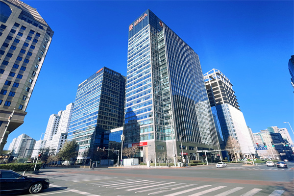 商办地产项目，物业管理费定价方法与策略。