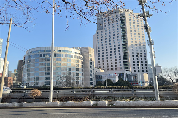 东方艺术大厦，燕莎办公房出租