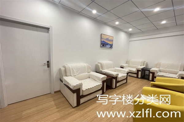 北京电影机械研究所院内，写字楼出租，团结湖地铁口附近写字楼出租