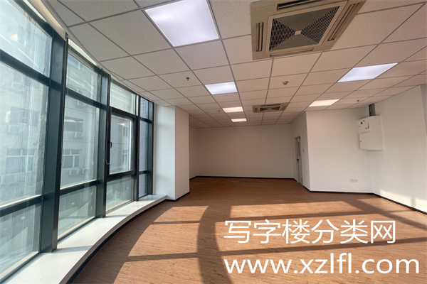 龙宝大厦，麦子店写字楼，外资客户也有不少
