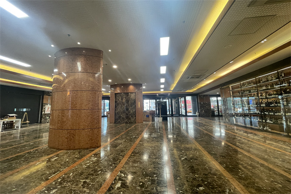 龙宝大厦，麦子店写字楼，外资客户也有不少