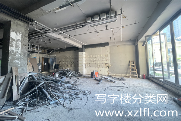 北京亮马港湾大厦（黄颜色建筑群）写字楼出租，商铺出租