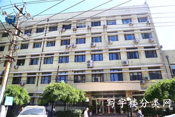 白家庄商务中心，中国老年报社附近，有中纺里社区