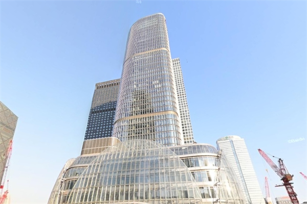 阳光金融中心大厦属于行政办公。项目联系人是何晓宇