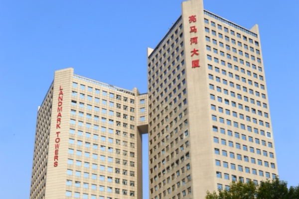 亮马河大厦