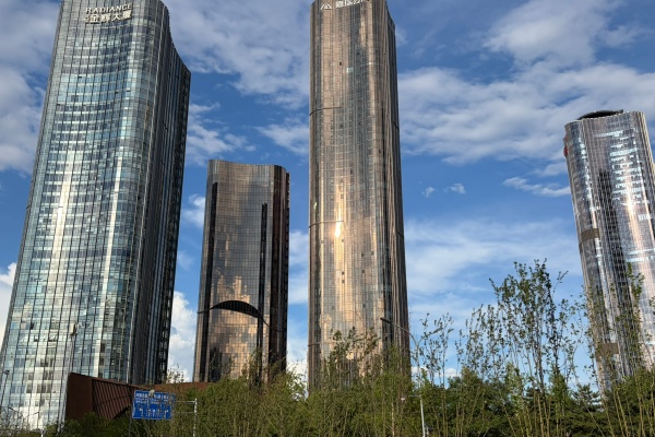 忠旺大厦