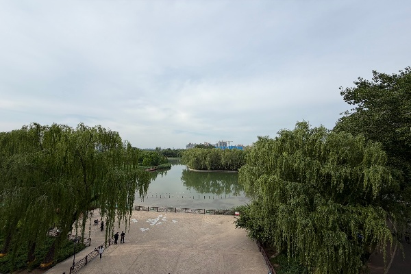 北京国际财富中心，富华集团开发