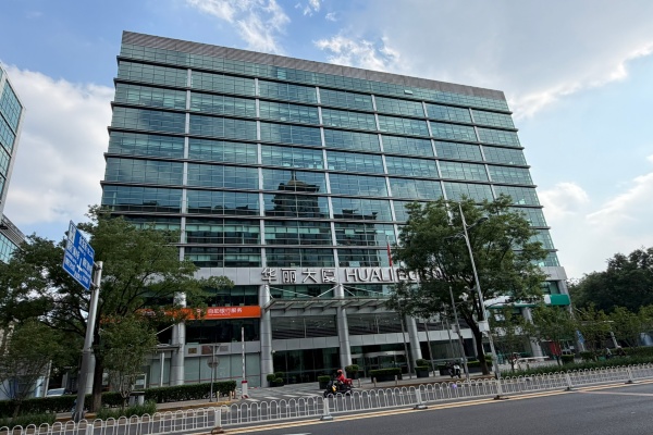金宝街四套出租房源，两个会所，两个写字楼