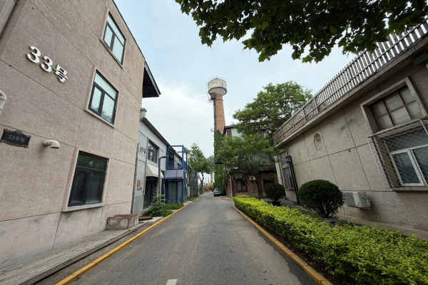 塑三创意园，北京老厂房内办公